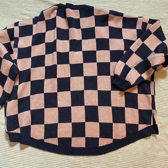 So Money Oversized Checkerboard Knit in Black + Mocha 2X/3X - Picture 2 of 4